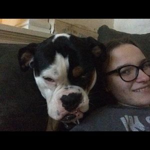 Meet your Posher, Hannah